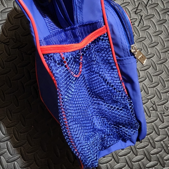 Retro Trafalgar Travel Bag Blue/Red Graphic Rainbow - Picture 5 of 6